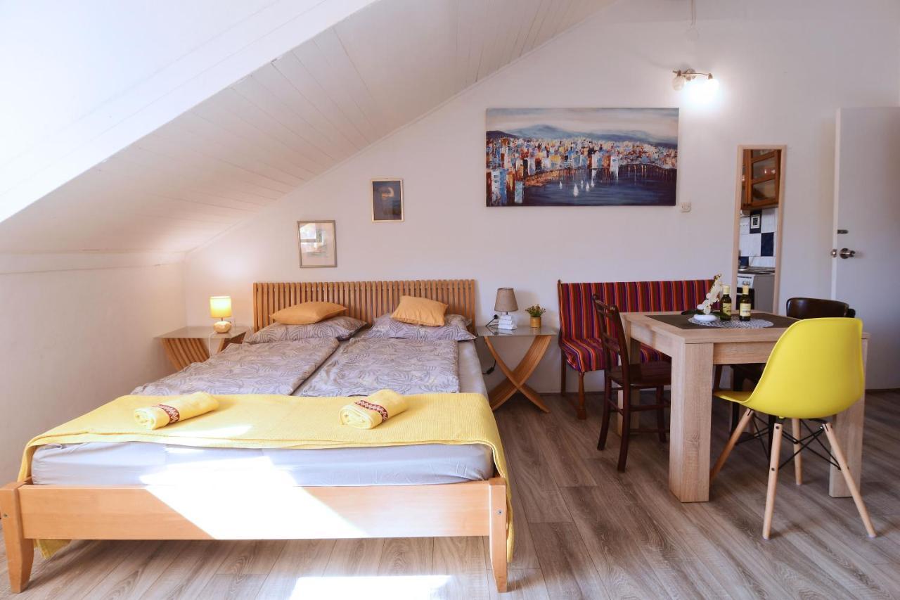 Rosi Apartment Сплит Екстериор снимка