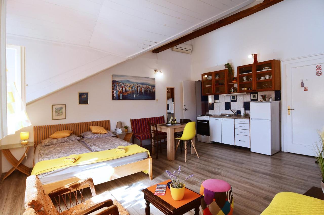 Rosi Apartment Сплит Екстериор снимка